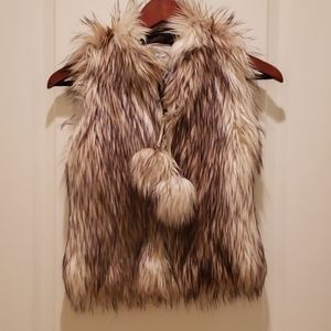 American Widgeon girl's Faux Fur vest